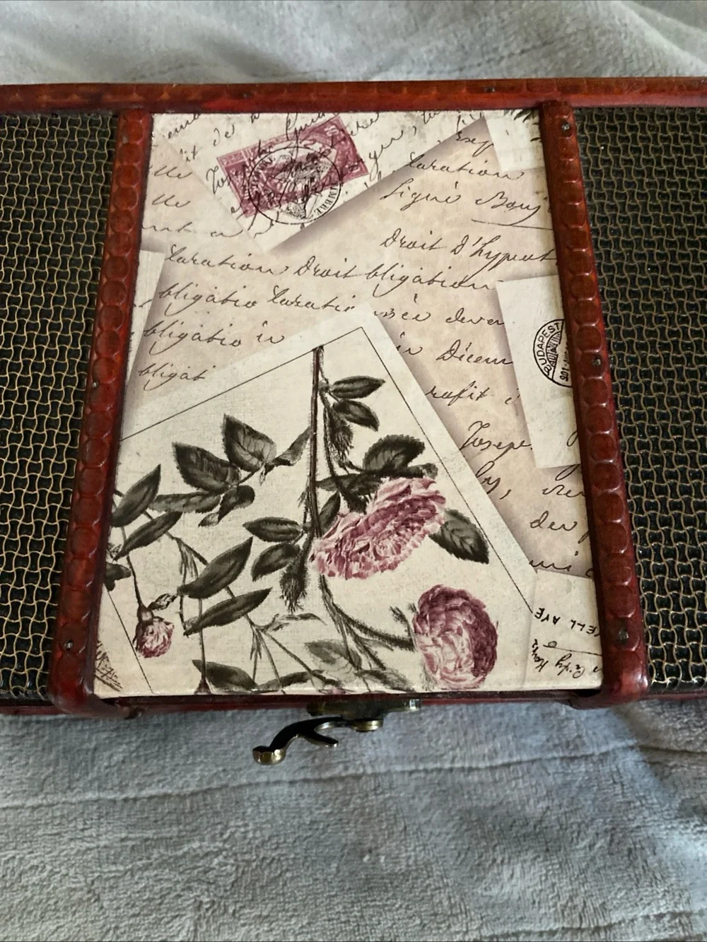 Hand Crafted Red and Cream Floral Jewelry Organizer Box